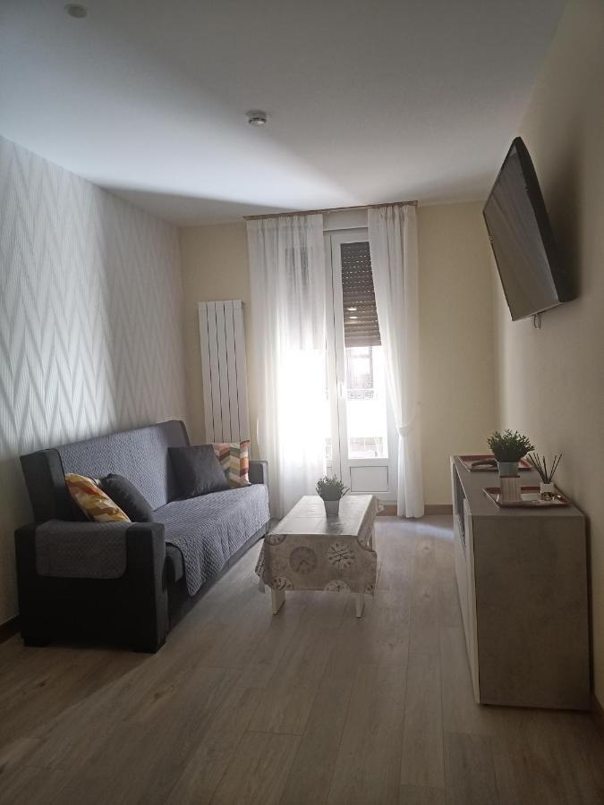 Piso Muy Centrico, Al Lado De La Laurel Apartment Logrono Exterior photo
